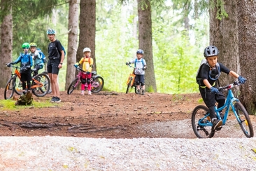 Kids Bike League Camps in Obersaxen-Chummenbühl (gdl_928216420_image)