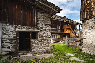 Vernissage de la bergerie Valé avec apéro (gdl_928410649_image)