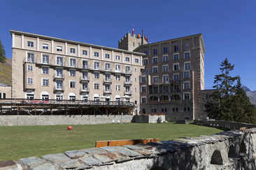 Ramp sale at Castell Zuoz (gdl_929250197_image)