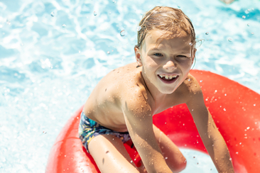 Spielnachmittage im Freibad (gdl_929826643_image)