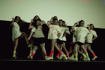 Bounce-Plié:SHOWTIME! (gdl_930143338_image)