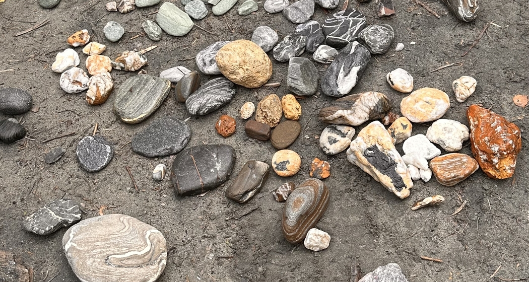 Mineralien, Stein & Sand - geologische Entdeckungsreise durch die Rheinschlucht (gdl_931313734_image)