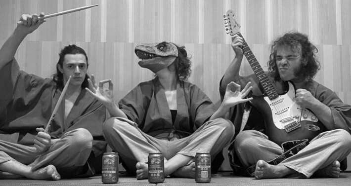 Godzilla Was Too Drunk To Destroy Tokyo (gdl_931643162_image)