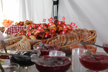 1. August-Brunch auf dem Hof Turisch (gdl_932081721_image)