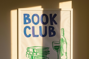 English Bookclub (gdl_932568223_image)
