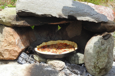 "Plai a mi": Pizzaofen bauen in Brigels (gdl_934219828_image)