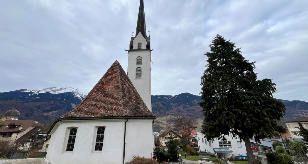 Kirchenostseite