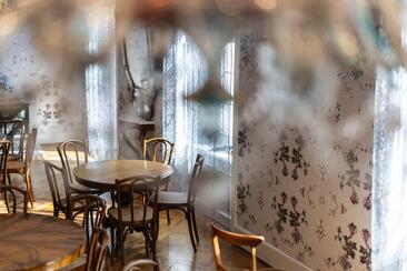 Hotel Pianta Savognin_Venezianischer Saal_K5B3481