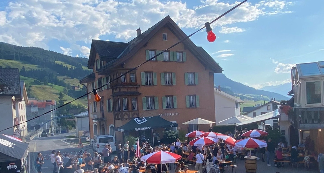 Dorffest in Obersaxen-Meierhof