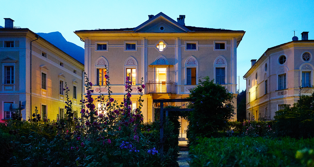 Devon House