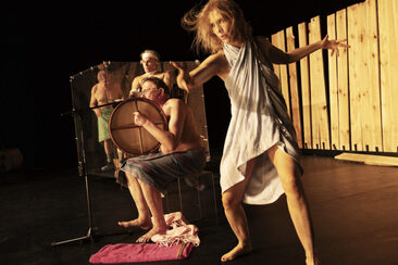 Theater Chur: Tanzende Idioten