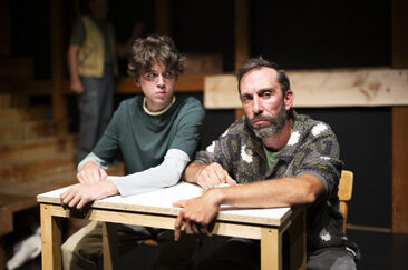 Theater Chur: Bab, siu archiv ed jeu