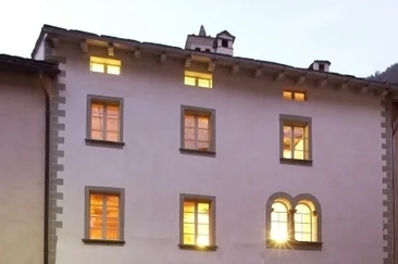 Casa besta
