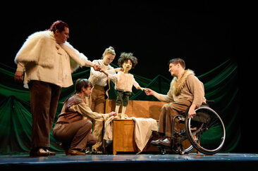 Theater Chur: Familien nach Mittag