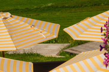 Sommerstimmung im Pavillon des Grand Hotel Kronenhof
