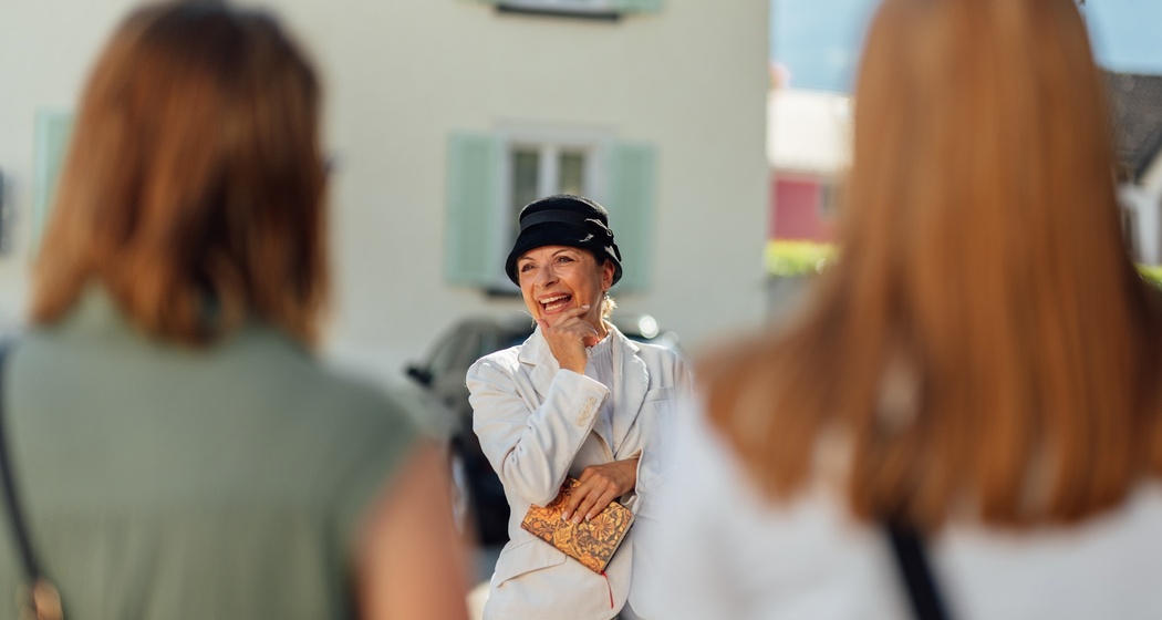 A scenic guided tour in Maienfeld © Kevin Wildhaber