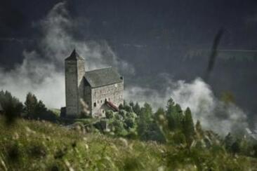 Burg Riom