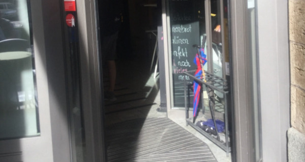 Confiserie Café Caluori (gin_6081894c82f55d0108f0003a189da028_image)