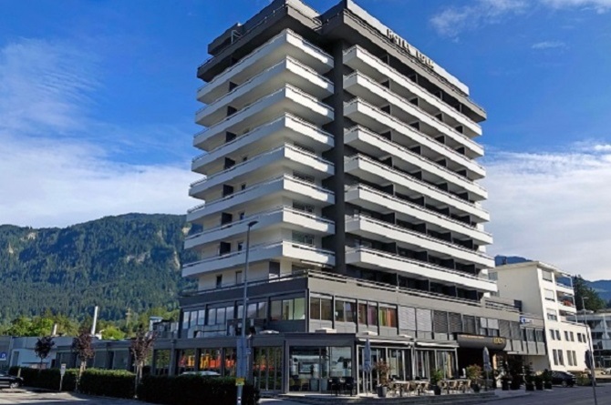 Aussenansicht Sommer