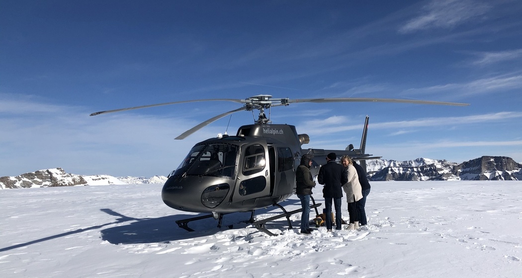 Flightbase - Helikopter Rundflug Graubünden