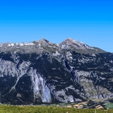 Blick von der gegenüberliegenden Seite auf das Calanda Massiv