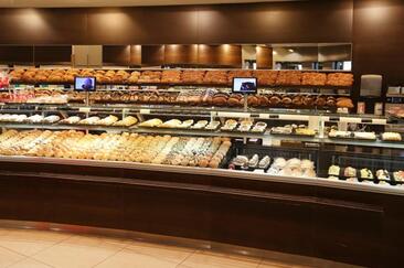 Merz im Bahnhof Chur