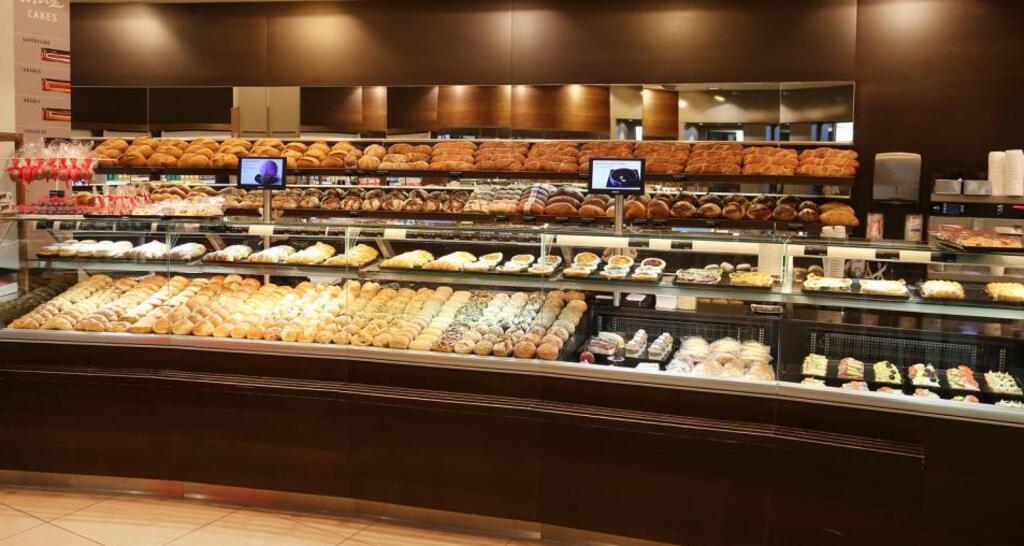 Merz im Bahnhof Chur