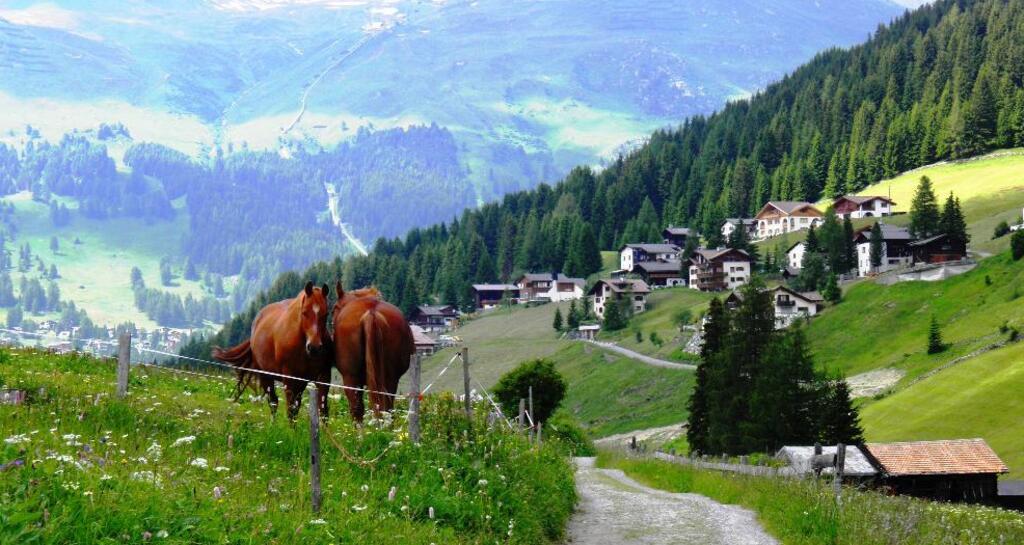 «In den Büelen» - Eingang zu Davos