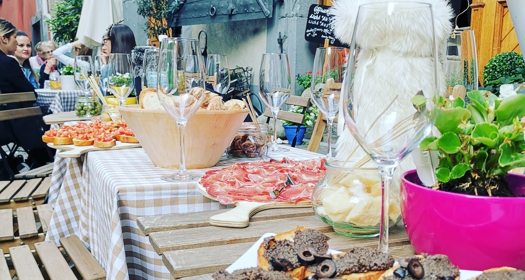 Punctum – Restaurant & Apéro Bar