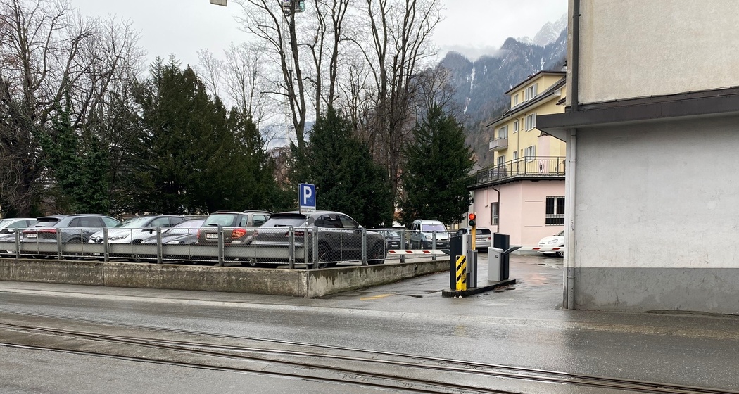 Parkplatz Engadinstrasse