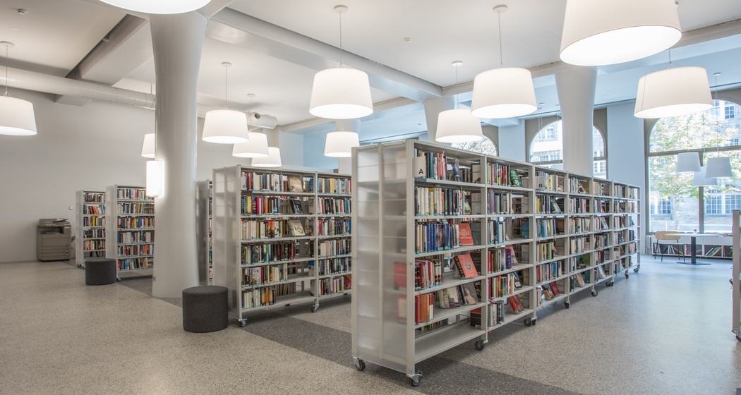 Stadtbibliothek & Ludothek