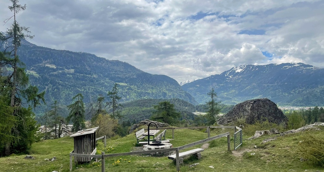 Feuerstelle Benis Boden