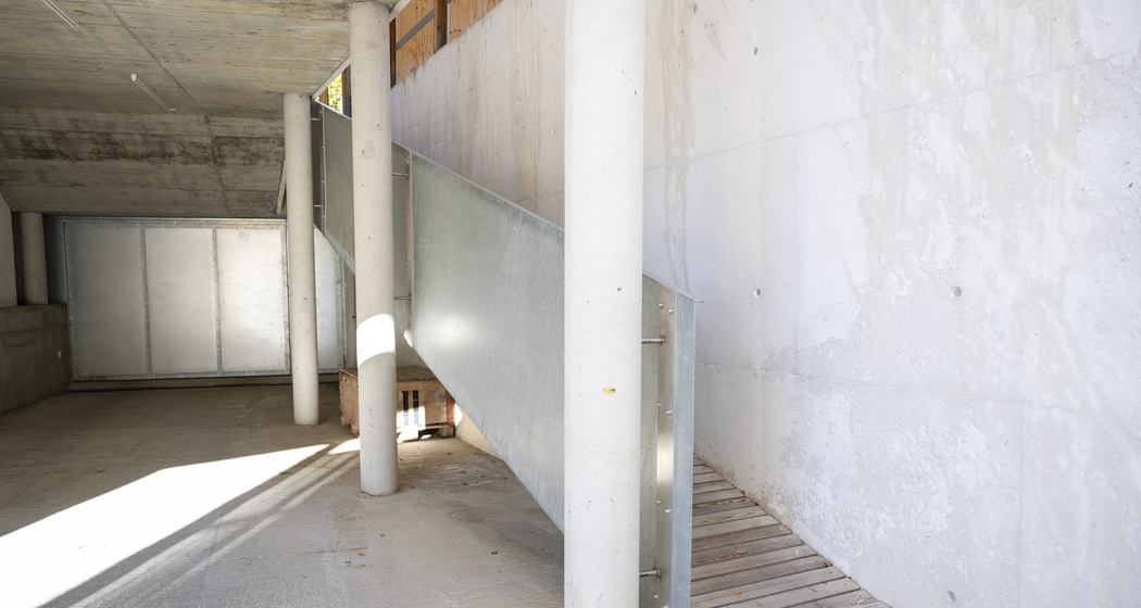 img_y2n-w7v_hgchj_y2w