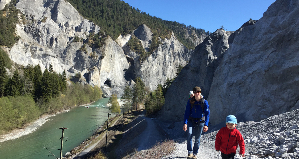 Rheinschlucht Bahnwanderung: Versam - Valendas