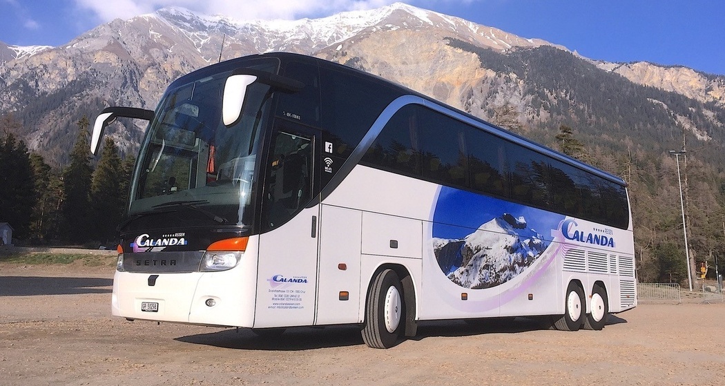 Bus von Calanda Reisen