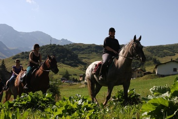 Reitschule & Reithalle St. Georg