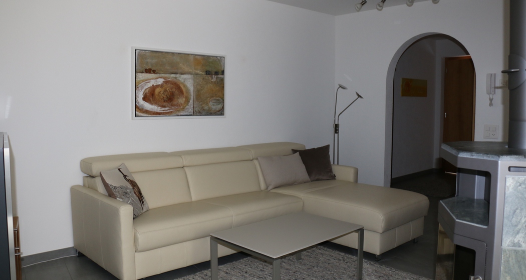 img_y2n-w7v_jcfih_y2w