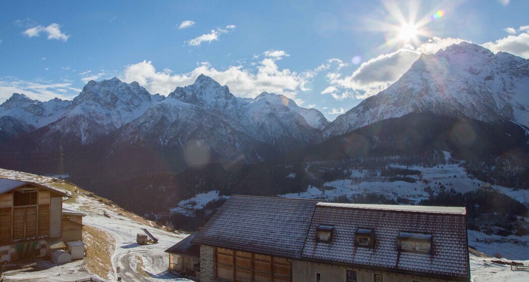 img_y2n-w7v_jdeda_y2w