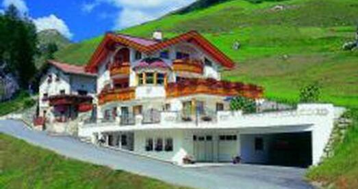 img_y2n-w7v_jedea_y2w