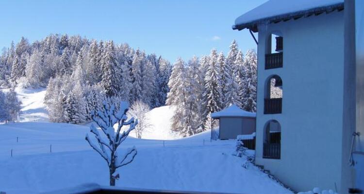 img_y2n-w7v_jhjfi_y2w