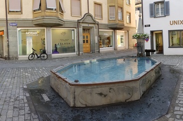 Gigerplatz mit neu gestaltetem Brunnen