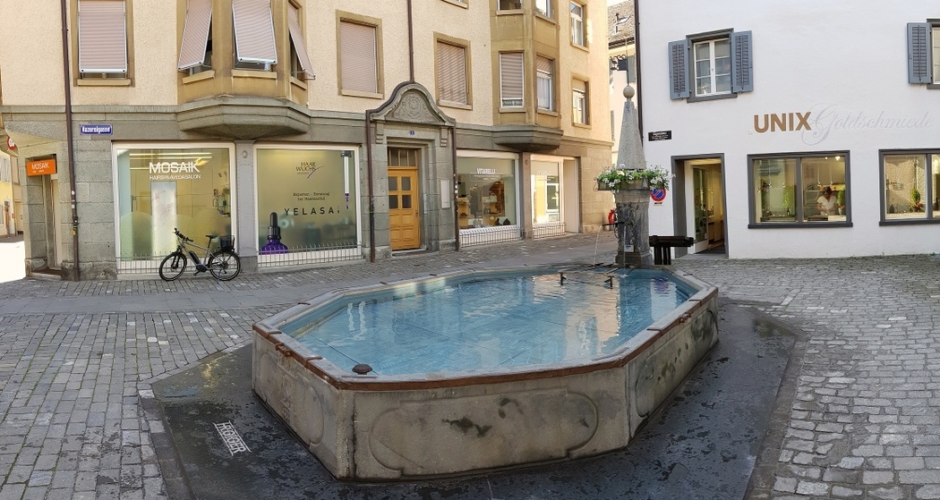 Gigerplatz mit neu gestaltetem Brunnen