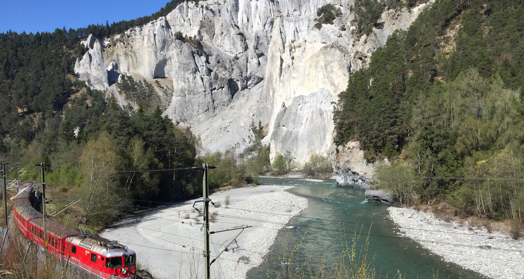 Rheinschlucht Bahnwanderung: Versam - Valendas