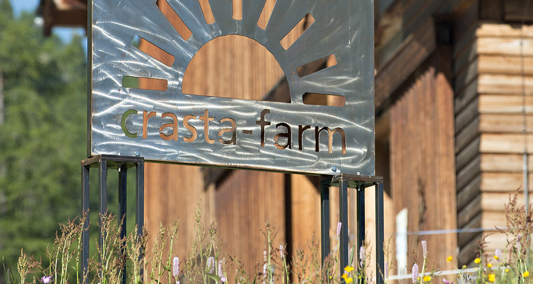 Crasta_Farm_Logo