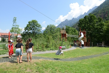 Spielplatz Quader