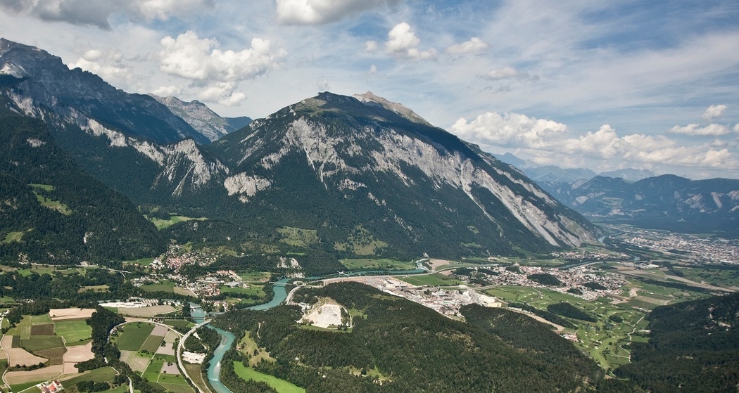 Churer Rheintal mit Calanda und Kunkelspass