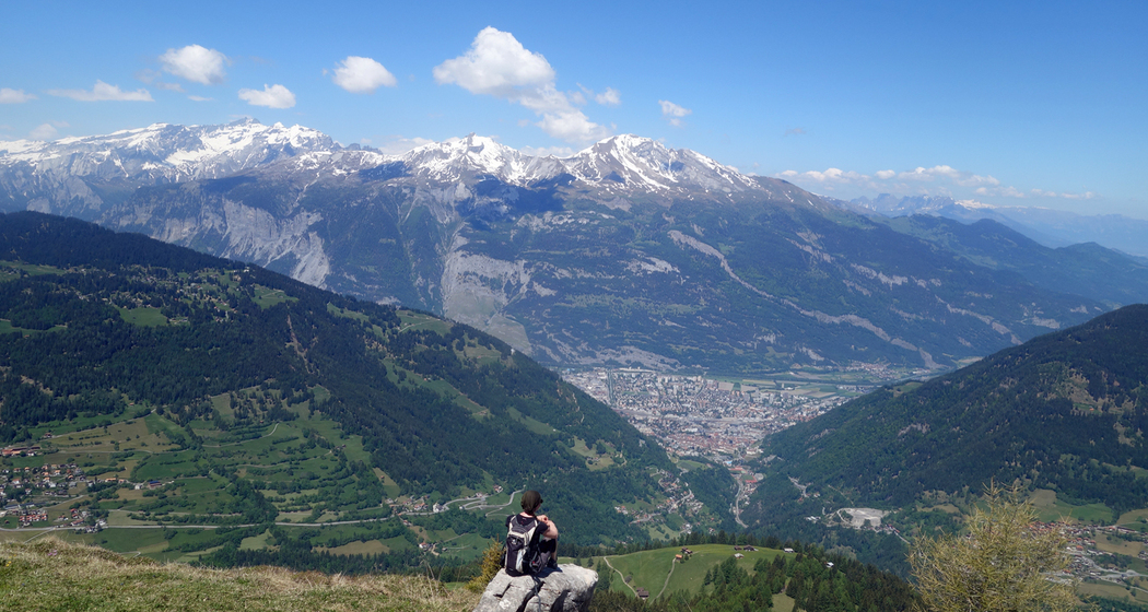 Aussicht vom Churer Joch auf Chur und Calanda