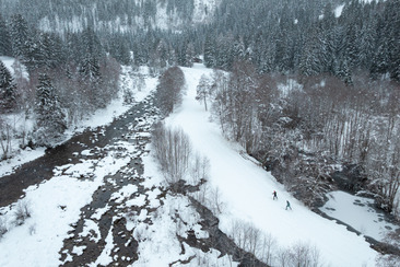 Dem Rhein entlanglaufen in Disentis (Foto: © GRF, Mattias Nutt)