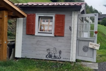 Screenshot_20231231_102224_WhatsApp