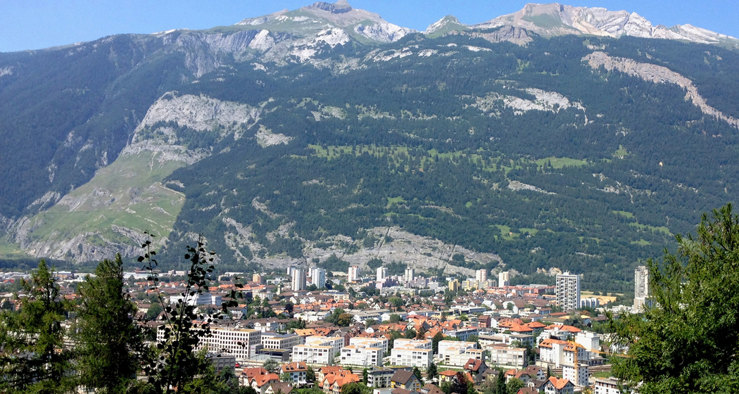 Aussicht auf Stadt Chur mit Calanda